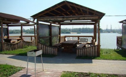 Blessed By The Barbecue Rent